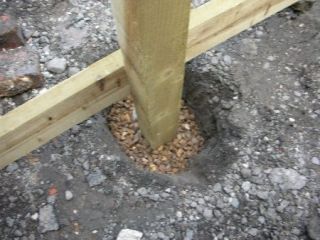 fill hole with gravel