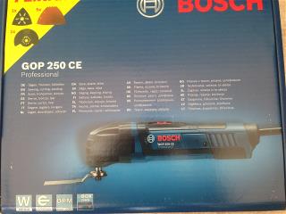 Bosch GOP 250 CE boxed