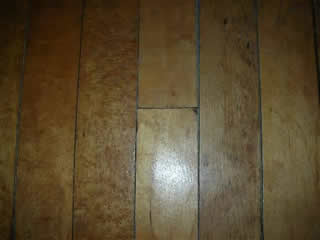 Floor gaps floor gaps