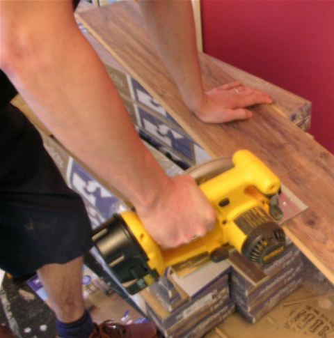 Best saw on sale for laminate flooring